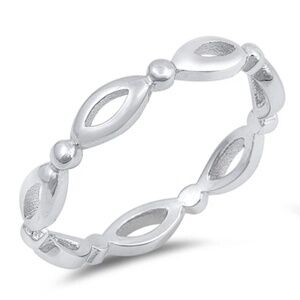 Sterling Silver Ring – Open Marquise Design (Size 5)